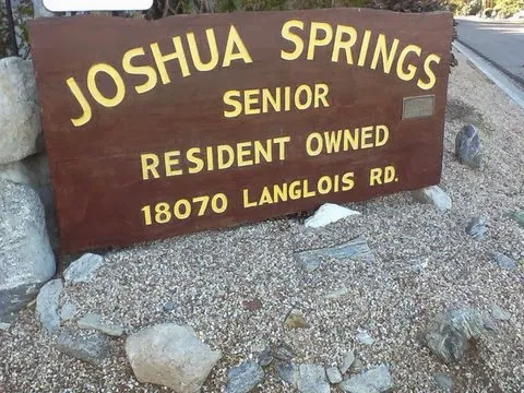 Joshua Springs Mobile Home Park Picture 10