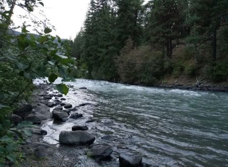 Tieton River Rimrock