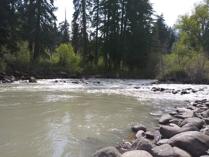 River Bend Campground Picture 1