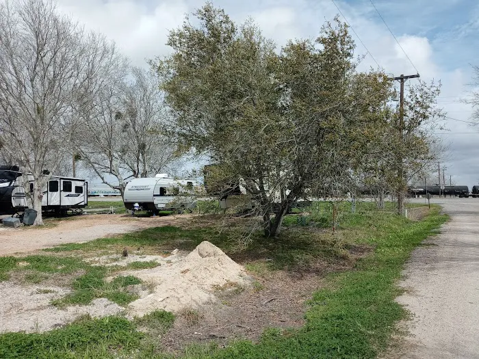 Call of Country RV Park Picture 3