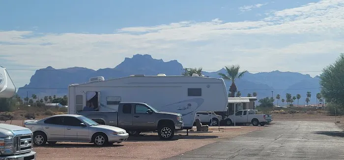 Country Cowboy RV Park Picture 3