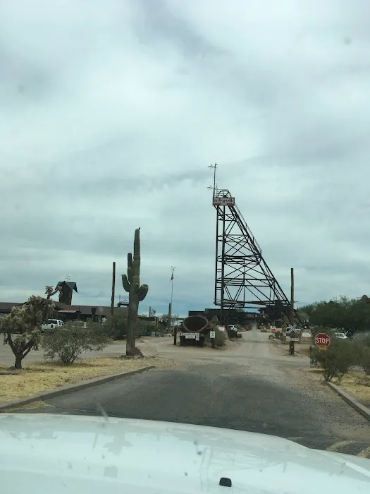 Superstition Mobile Village Picture 2