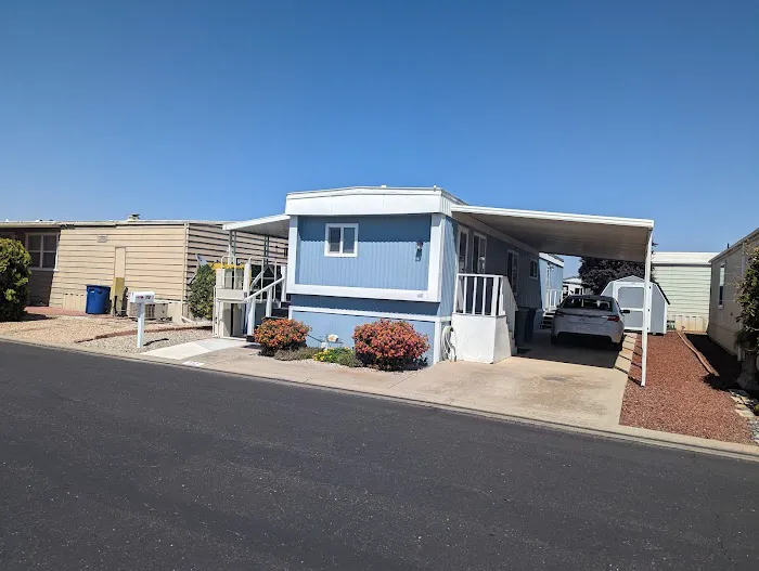 Sierra Portal Mobile Estates Picture 3