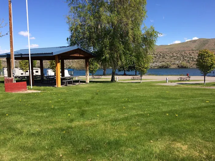 Bridgeport RV Parks/Marina Park Picture 10