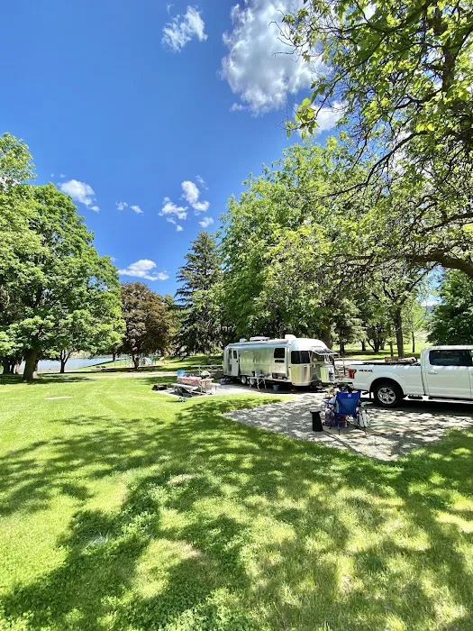 Bridgeport State Park Campground Picture 8