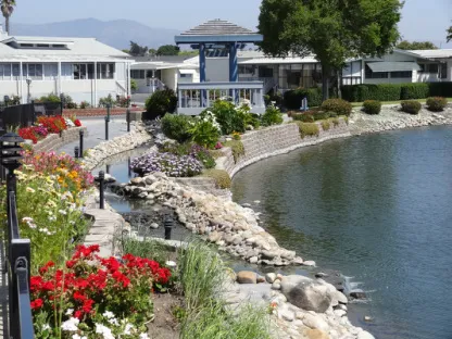 Sherwood Lake Mobile Home Park Picture 1