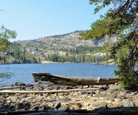 Lakes Basin Campground