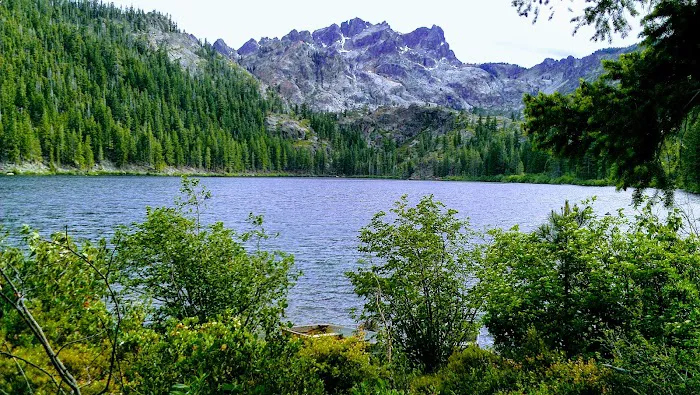 LAKES BASIN Picture 7