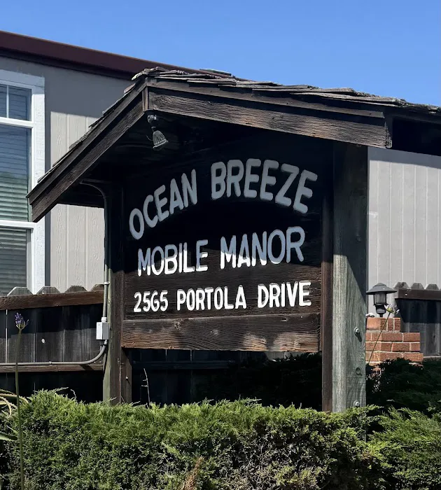 Ocean Breeze Mobile Manor Picture 3