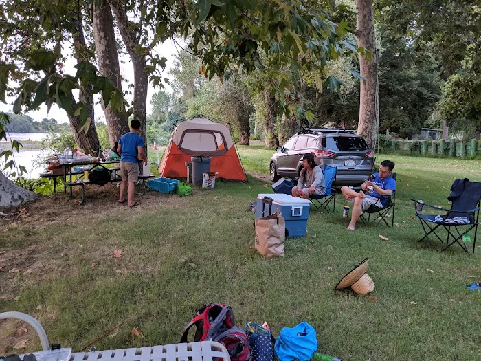 The River Lodge RV Park Picture 10
