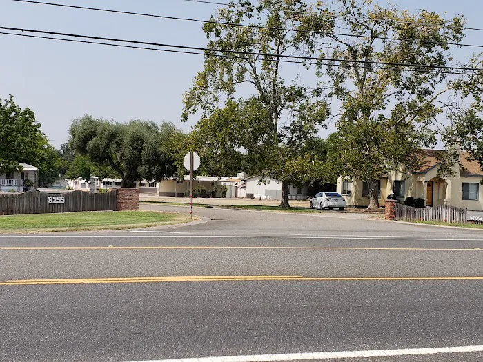 New Orchard Mobile Home Park & RV Picture 1