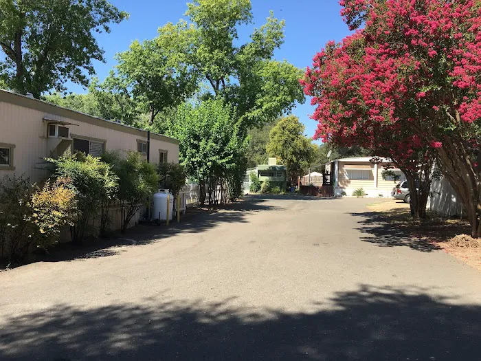 Gold Hill Mobile Home Park Picture 6