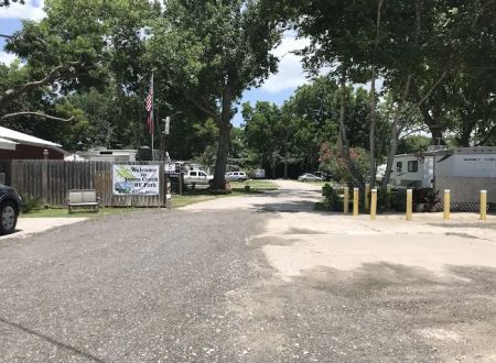 Jones Creek RV Park & Campgrounds