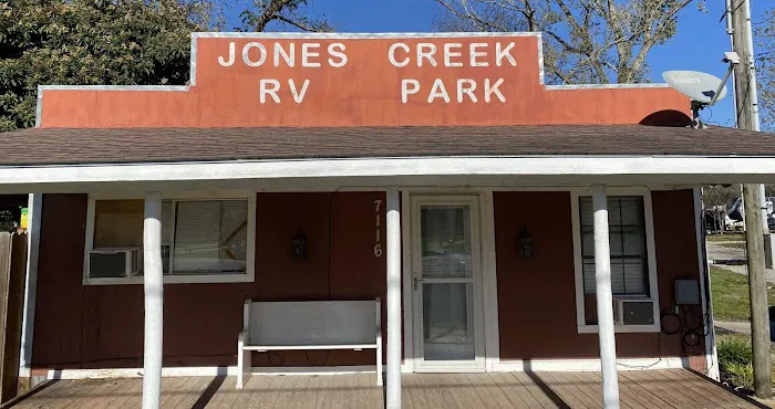 Jones Creek RV Park & Campgrounds Picture 2
