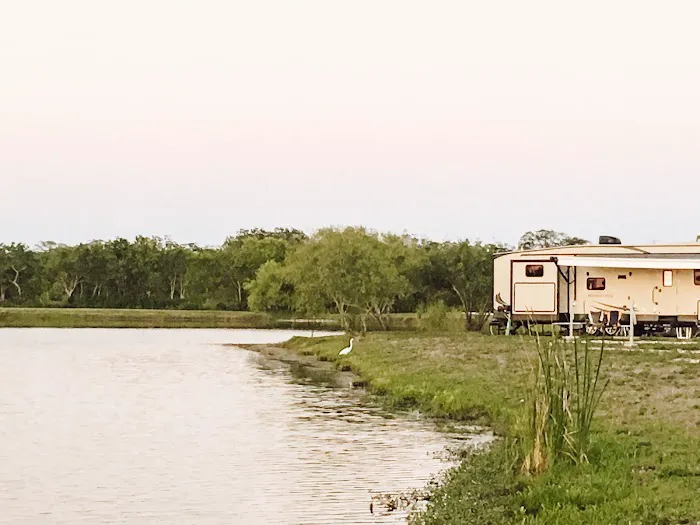 Freeport Friendly RV Park Picture 8