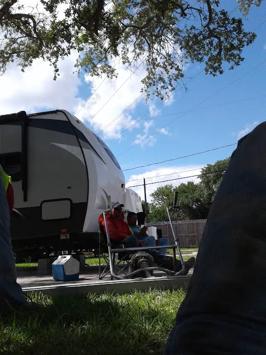 Plantation Oaks RV Park Picture 8