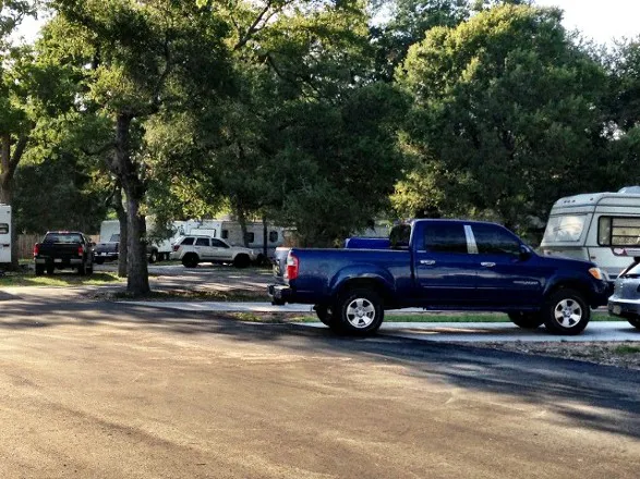 Plantation Oaks RV Park Picture 6