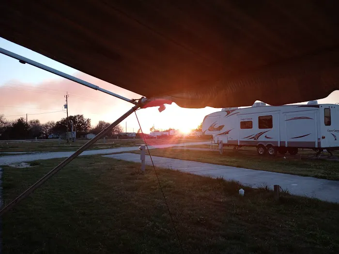 Rv park at Demi John Picture 8