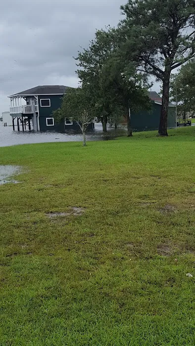 Fish Camp RV Park Picture 4