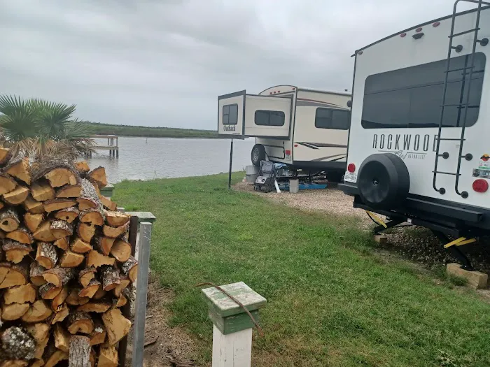 Fish Camp RV Park Picture 7