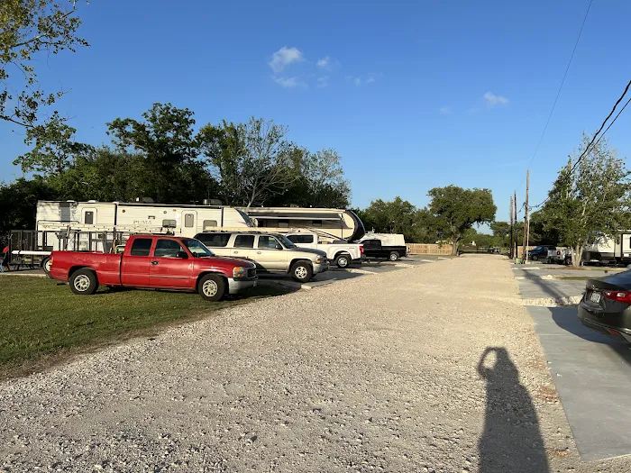 Shady Oaks RV Park #2 Picture 6