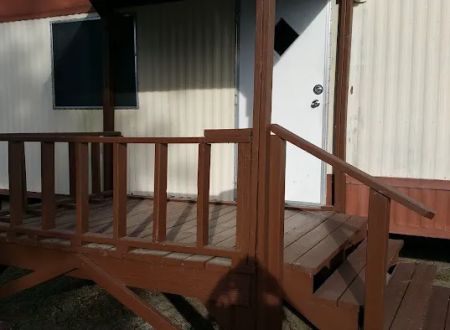 Lazy Wasp Manufactured Home Community