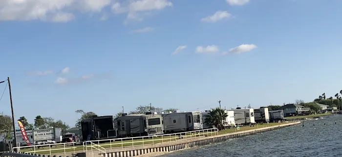 Bayfront RV Park Picture 10