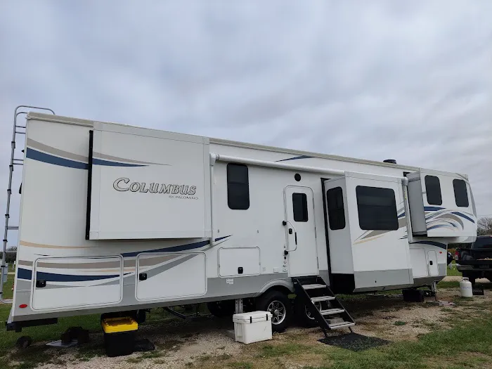 Reel World RV Park Picture 8