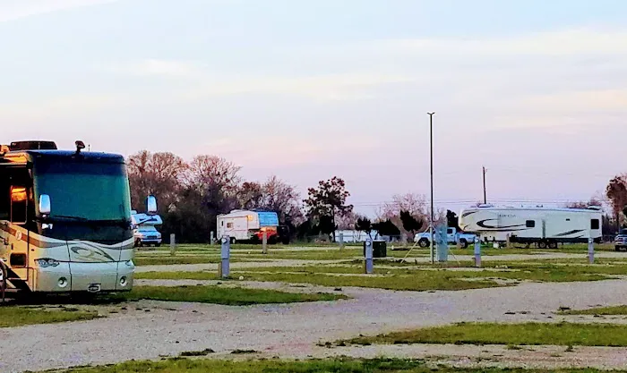 Reel World RV Park Picture 3