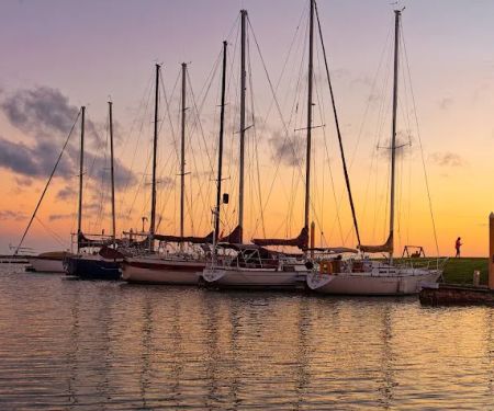 Serendipity Bay RV Resort, Cabins and Marina