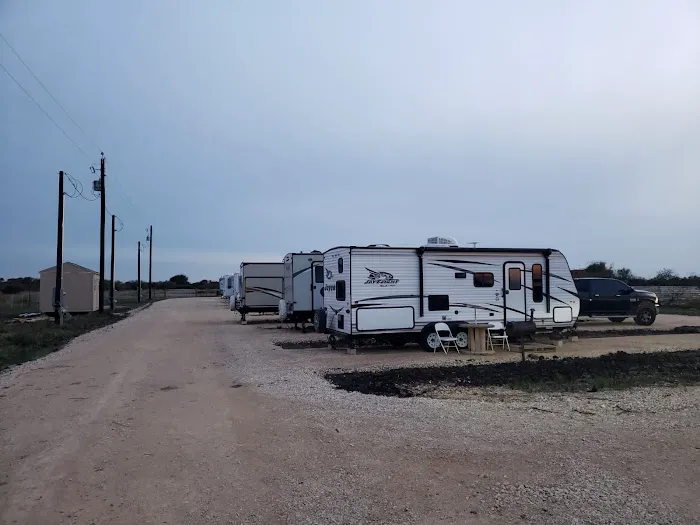 Country Living RV Park Picture 1