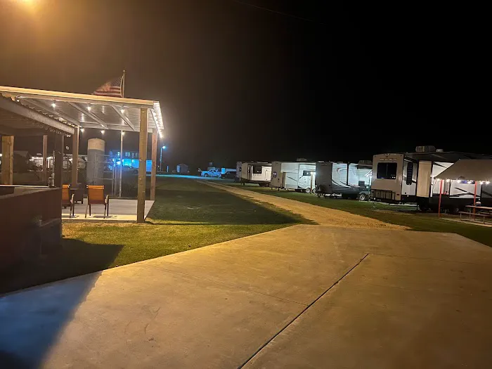 Keller Bay RV Park Picture 1