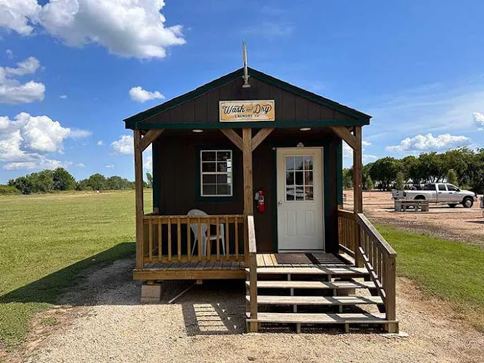 Country RV Park Picture 3