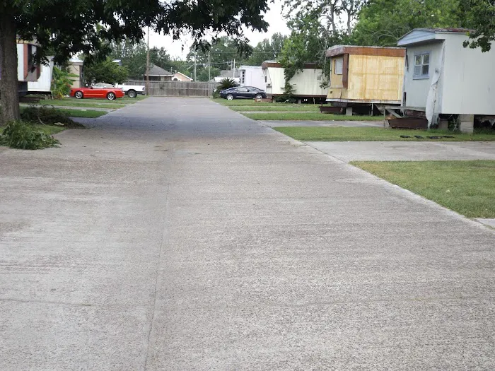Santa Fe RV & Mobile Home Park Picture 10