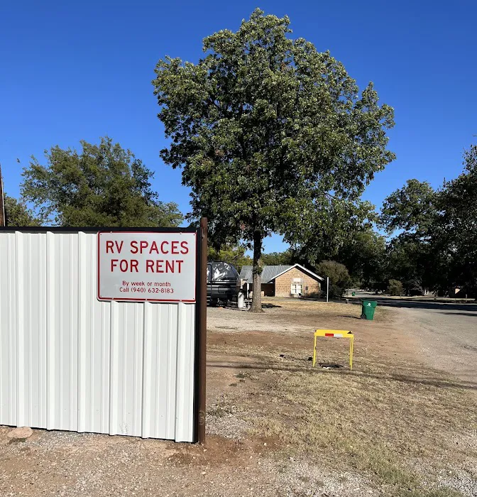 RV SPACES FOR RENT SEYMOUR TX Picture 2