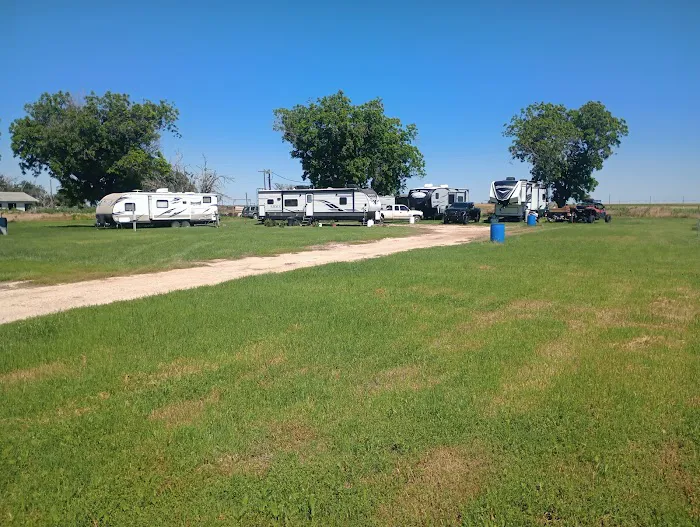 LoneStar PecanShell RV Ranch and Camp Picture 7