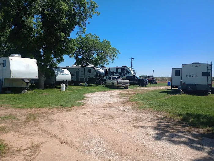 LoneStar PecanShell RV Ranch and Camp Picture 9