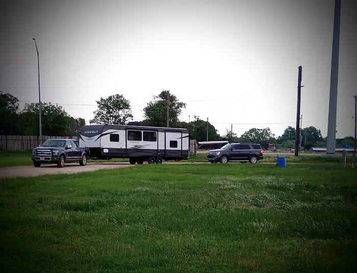 LoneStar PecanShell RV Ranch and Camp Picture 6