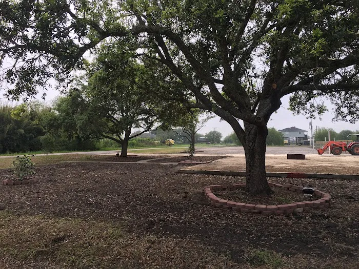 4P RV Park Picture 2