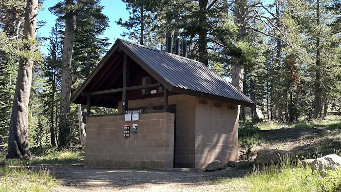 Lower Blue Lake Campground Picture 2