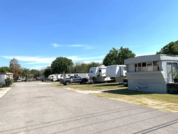 Bay Area RV Park Picture 7