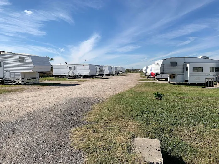 Saltwater RV Park Picture 2