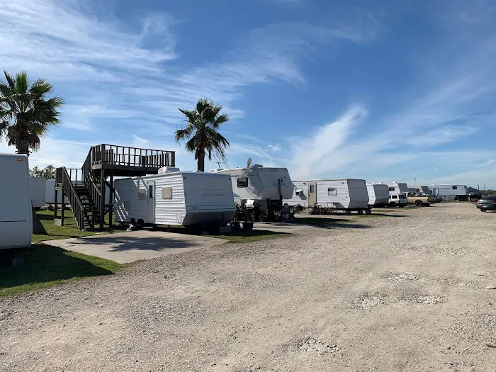 Saltwater RV Park Picture 5
