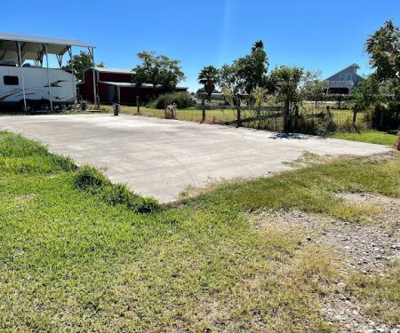 Black Pearl RV Park