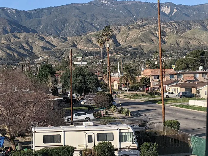 Littletons Mobile Home Park Picture 8