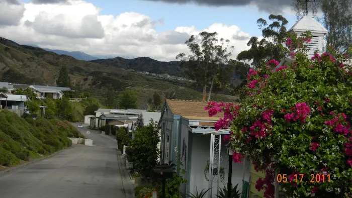 Mountain Shadows Mobile Home Community Picture 3