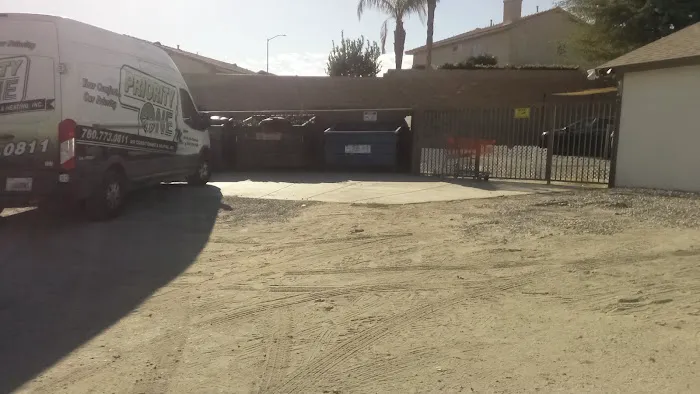 Elm's Mobile Park Picture 1
