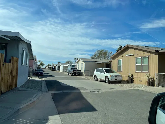 Malan Mobile Home Park Picture 8