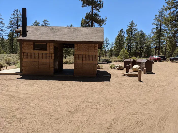 Big Pine Flat Family Campground Picture 4