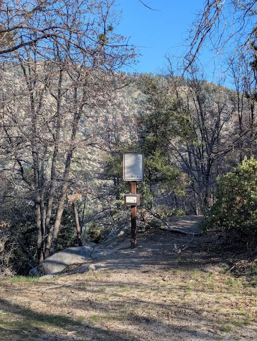Bear Creek Trailhead Picture 8